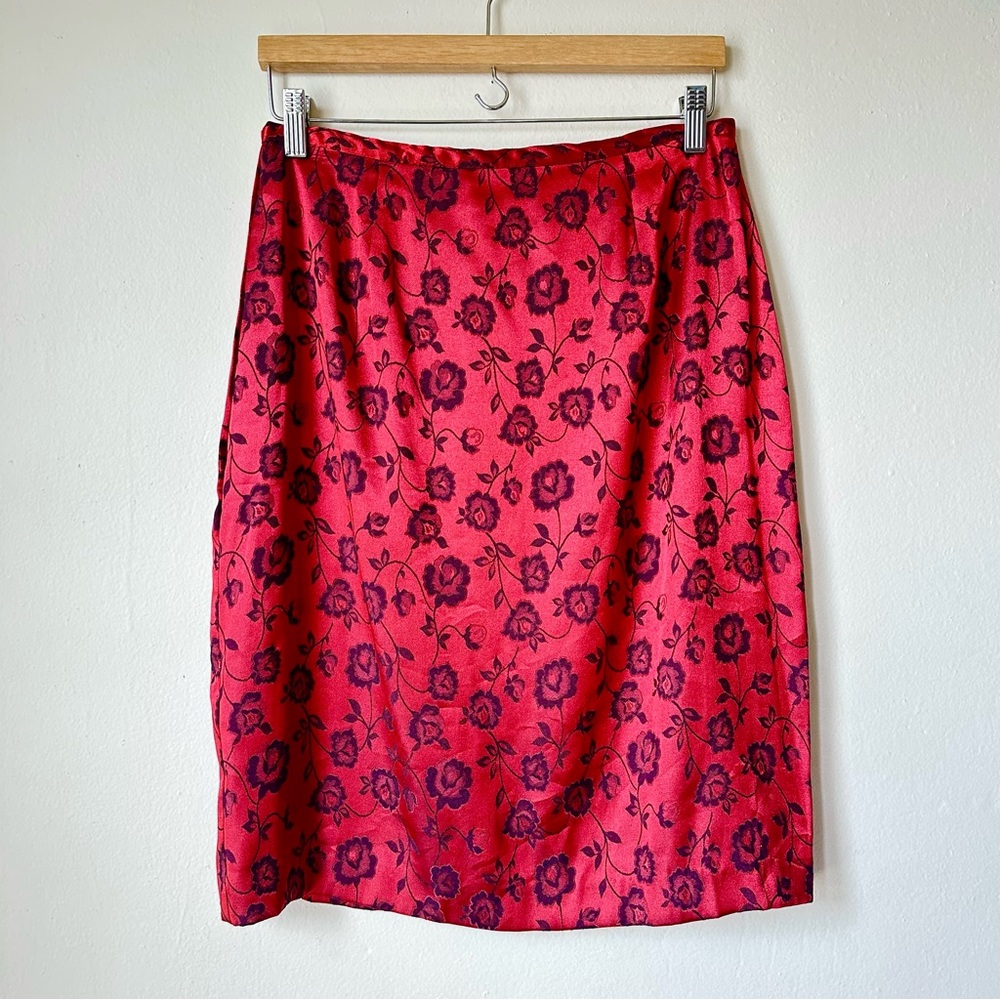 Romantic floral satin pencil skirt